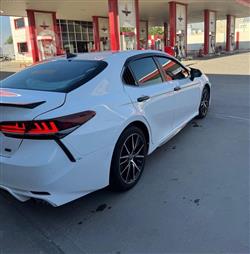 تۆیۆتا کامری